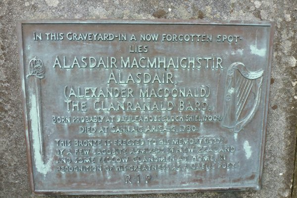The bronze plaque commemorating the burial place of Alasdair mac Mhaighstir Alasdai