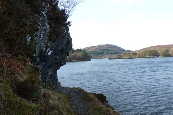 Vertiginous section on the coastal path