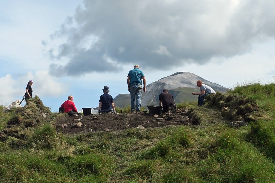 Excavation work at Dun Deardail in 2015