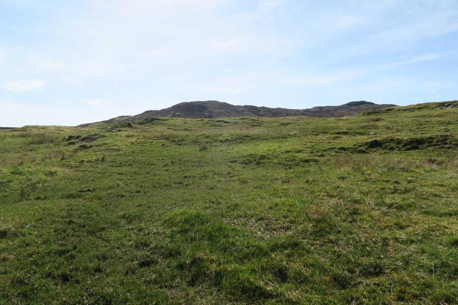 Cross the fields and head towards Greadal Fhinn Chambered Cairn