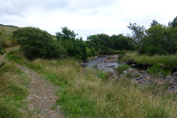 The path meets Kinloch Burn 