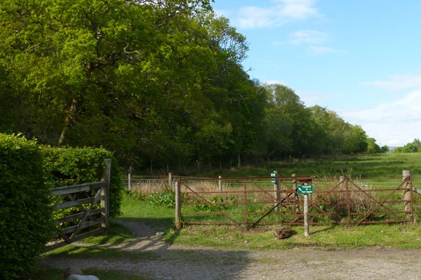By the white cottage, take the route as signposted