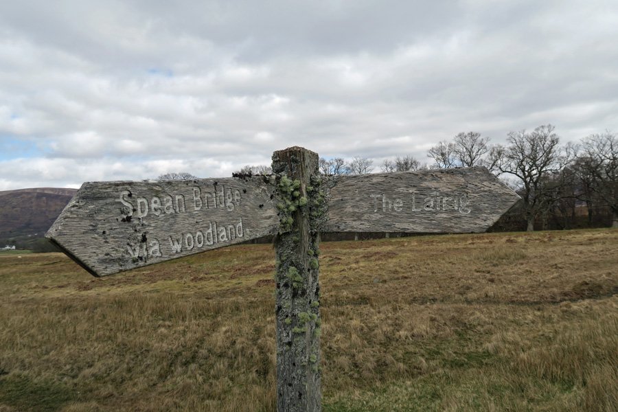 The old sign to The Lairig