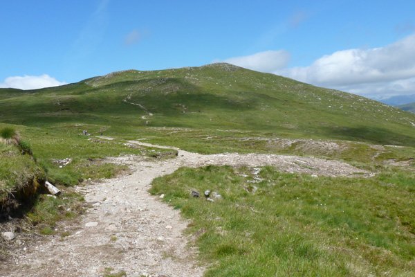 The track to the viewpoints on Creag Dhubh