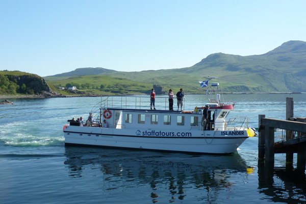 The MV Islander picking up at Kilchoan