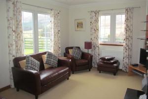Brae Mhor Cottage - the comfortable sitting room